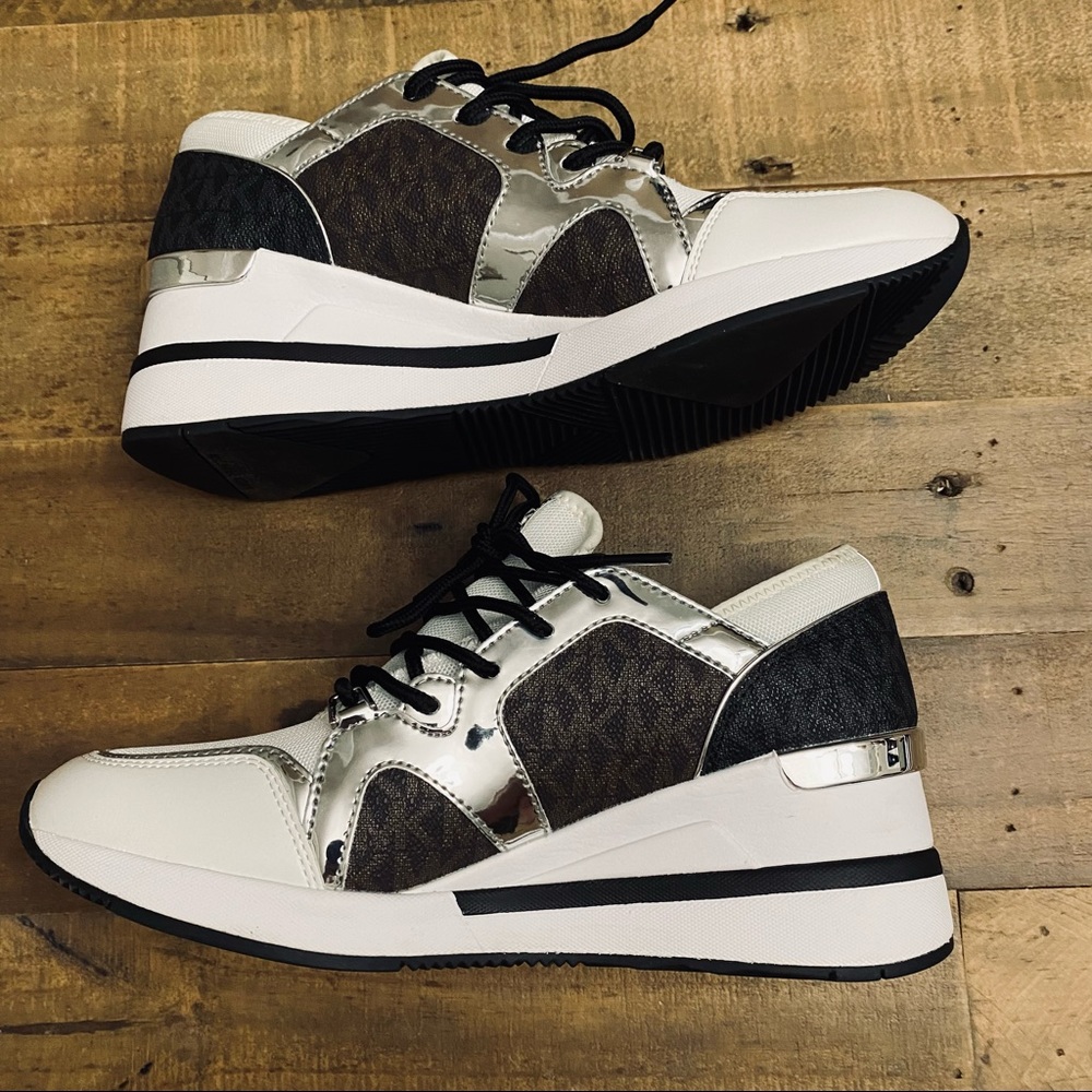 NWOB Michael Kors Liv Trainer Extreme Wedge Sneaker Size 8.5